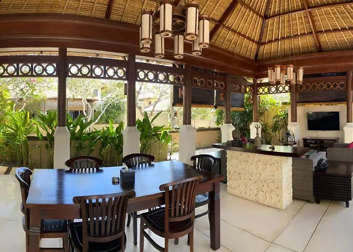 Beachstroll Villa